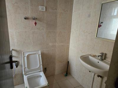 Image of 1720 Sq.ft 3 BHK Apartment / Flat for rent in Amrapali Sapphire, Sector 45, Noida for Rs. 47000