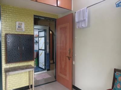 Bedroom Image of 700 Sq.ft 2 BHK Apartment / Flat for sale in HS Ozone, Ghatkopar East Mumbai for Rs. 16000000