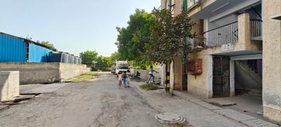 Image of 420 Sq.ft 2 BHK Apartment / Flat for sale in Siraspur, New Delhi for Rs. 2000000