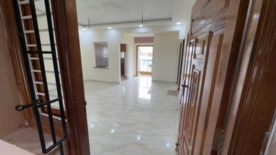 Living Room Image of 851 Sq.ft 2 BHK Apartment / Flat for rent in Iyyappanthangal Chennai for Rs. 25000