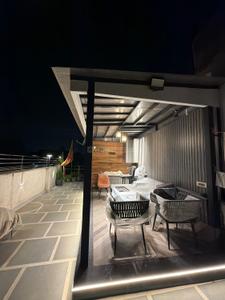 Balcony Image of 900 Sq.ft 2 BHK Independent House for sale in Patel Nagar New Delhi for Rs. 15000000