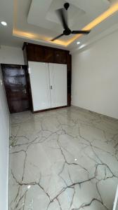 Bedroom Image of 930 Sq.ft 2 BHK Apartment / Flat for sale in Royal Residency, Sector 73 Noida for Rs. 3800000