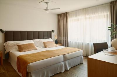 Bedroom Image of Royal PG in Sector 31, Gurgaon