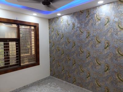 Bedroom Image of 540 Sq.ft 2 BHK Builder Floor for sale in Laxmi Nagar New Delhi for Rs. 6000000