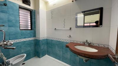 Image of 1361 Sq.ft 3 BHK Apartment / Flat for rent in Purti Seasons, Behala, Kolkata for Rs. 42000
