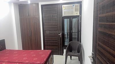 Bedroom Image of 420 Sq.ft 1 BHK Builder Floor for rent in Rajpur Khurd Village New Delhi for Rs. 25000