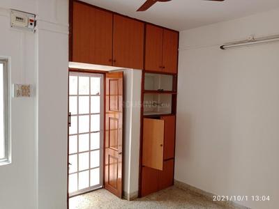Bedroom Image of 950 Sq.ft 2 BHK Apartment / Flat for rent in Rajarampuri Kolhapur for Rs. 18000