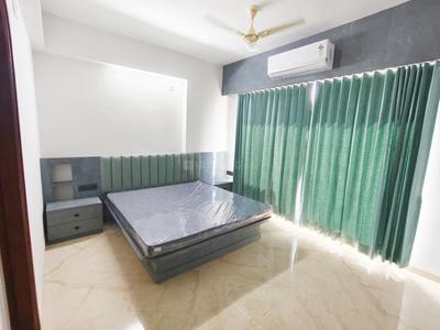 Bedroom Image of 1750 Sq.ft 3 BHK Apartment / Flat for rent in Radhe Infinity, Kudasan Gandhinagar for Rs. 32000