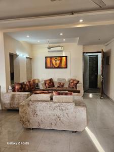 Hall Image of 4530 Sq.ft 4 BHK Penthouse for sale in Amrapali Silicon City, Sector 76 Noida for Rs. 34100000