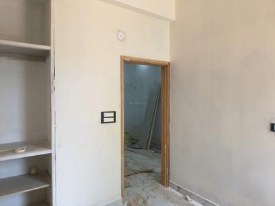Bedroom Image of 900 Sq.ft 3 BHK Builder Floor for sale in DLF Ankur Vihar Ghaziabad for Rs. 3550008