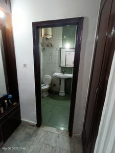 Image of 1500 Sq.ft 3 BHK Builder Floor for rent in Sector 48, Noida for Rs. 45000