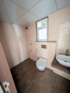 Bathroom Image of 1750 Sq.ft 3 BHK Apartment / Flat for sale in Gera World Of Joy, Upper Kharadi Pune for Rs. 25000000