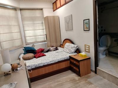 Bedroom Image of 1000 Sq.ft 2 BHK Apartment / Flat for rent in Suleman Chembar Apartment, Colaba Mumbai for Rs. 170000