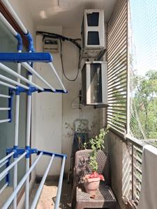Bedroom One Image of 990 Sq.ft 2 BHK Builder Floor for rent in Mansarover Garden New Delhi for Rs. 40000