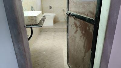 Image of 1350 Sq.ft 3.5 BHK Apartment / Flat for rent in China Link Apartment, Malad West, Mumbai for Rs. 100000