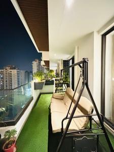 Balcony Image of 3501 Sq.ft 4 BHK Apartment / Flat for sale in County 107, Sector 107 Noida for Rs. 95000000