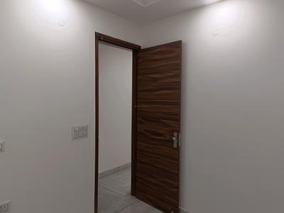 Bedroom Image of 650 Sq.ft 2 BHK Builder Floor for sale in Pitampura New Delhi for Rs. 5500000