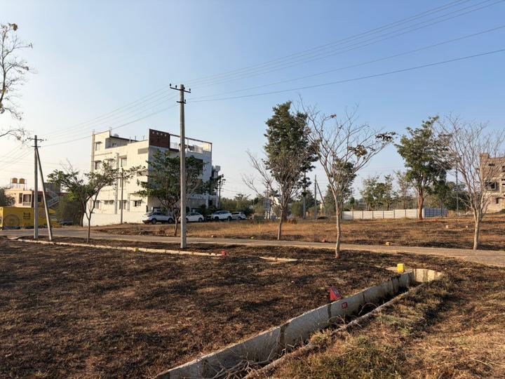 Front line estate Main Image 1