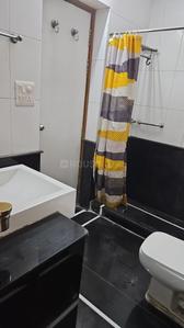 Bathroom Image of 2350 Sq.ft 4 BHK Apartment / Flat for sale in DDA Flats Sarita Vihar, Sarita Vihar New Delhi for Rs. 34800000