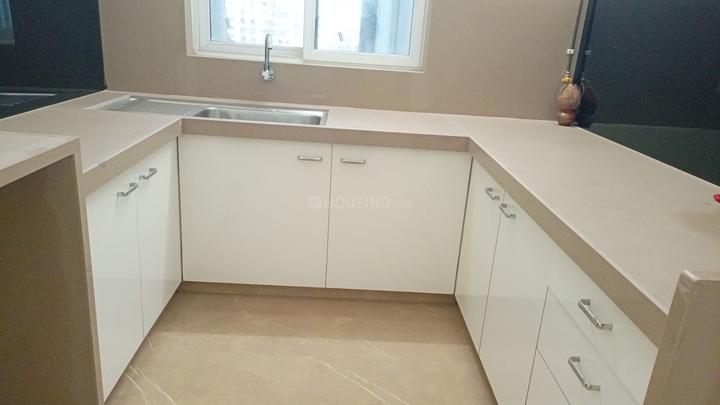 Prima Upper East 97 Main Image 1