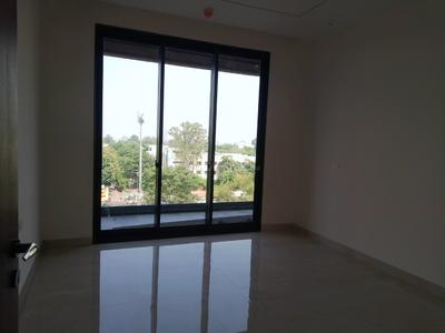 Bedroom Image of 2901 Sq.ft 4 BHK Apartment / Flat for sale in Sky Garden, Gomti Nagar Lucknow for Rs. 39000000