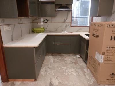 Kitchen Image of 1250 Sq.ft 3 BHK Apartment / Flat for rent in Chhattarpur New Delhi for Rs. 42000