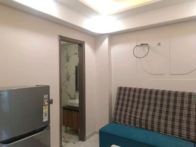 Living Room Image of 550 Sq.ft 1 BHK Apartment / Flat for rent in Sector 24 Gurgaon for Rs. 38000