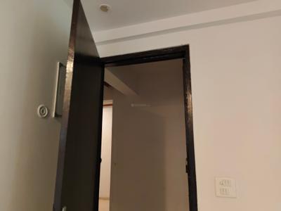 Image of 610 Sq.ft 2 BHK Apartment / Flat for rent in Prateek Grand City, Siddharth Vihar, Ghaziabad for Rs. 19250