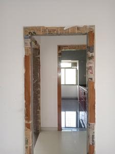 Passage Image of 750 Sq.ft 2 BHK Apartment / Flat for sale in Kalpataru Sunrise, Thane West Thane for Rs. 10000000