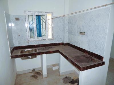Kitchen Image of 800 Sq.ft 2 BHK Apartment / Flat for sale in Dum Dum Cantonment Kolkata for Rs. 2800000