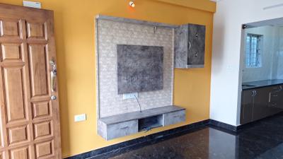 Living Room Image of 600 Sq.ft 1 BHK Builder Floor for rent in Bommanahalli Bengaluru for Rs. 17000