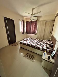 Bedroom Image of 810 Sq.ft 2 BHK Apartment / Flat for rent in Sunpharma Road Vadodara for Rs. 18000