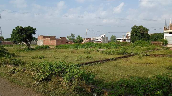 Mz Lucknow Property Main Image 1
