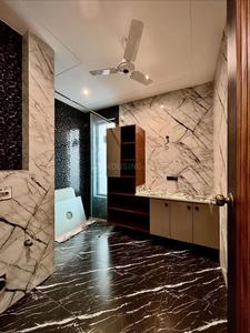 Bathroom Image of 3150 Sq.ft 4 BHK Independent House for sale in Sector 14 Faridabad for Rs. 80000000