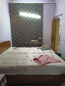 Bedroom Image of 1150 Sq.ft 2 BHK Villa for rent in Sector 40 Noida for Rs. 35125