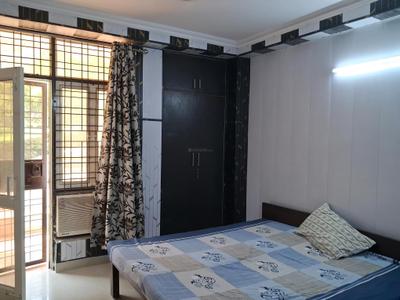 Bedroom Image of 1750 Sq.ft 3 BHK Apartment / Flat for sale in Sector 137 Noida for Rs. 18500000