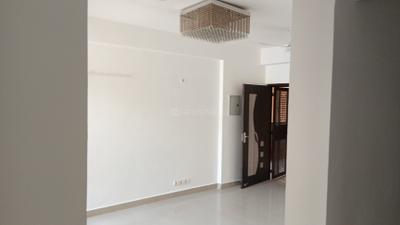 Living Room Image of 1225 Sq.ft 2 BHK Apartment / Flat for sale in Dreamland The Willows, Crossings Republik Ghaziabad for Rs. 7800000