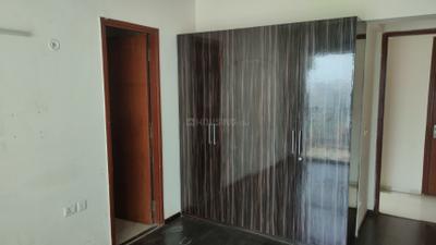 Bedroom Image of 1955 Sq.ft 3 BHK Apartment / Flat for rent in Sunworld Arista, Sector 168 Noida for Rs. 47000