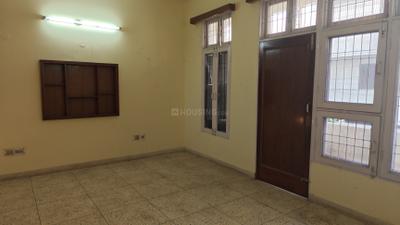 Bedroom Image of 400 Sq.ft 1 RK Builder Floor for rent in Greater Kailash I New Delhi for Rs. 27000