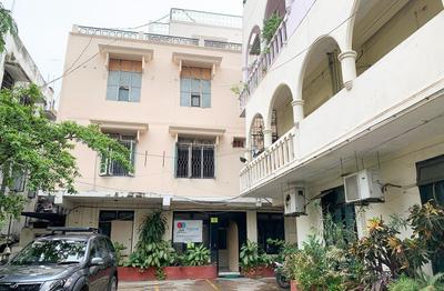 Image of 1000 Sq.ft 2 BHK Apartment / Flat for rent in Basheer Bagh, Hyderabad for Rs. 25000