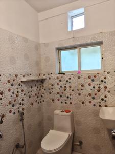 Image of 1800 Sq.ft 3 BHK Apartment / Flat for sale in Skil Manasarovar Heights II, Bowenpally, Secunderabad for Rs. 11000000