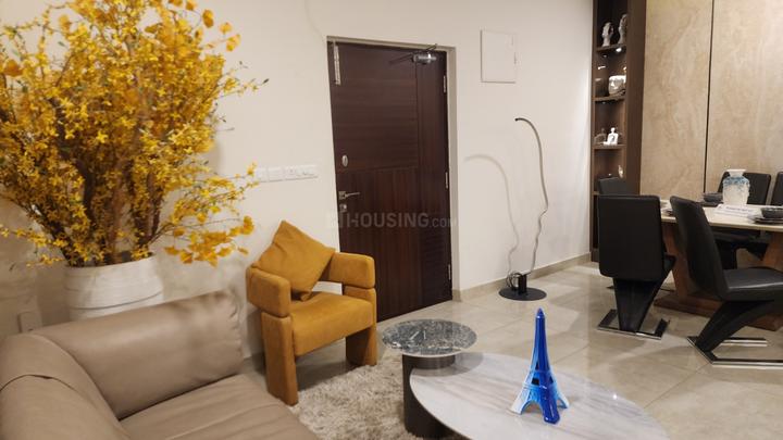 Candeur Twins Main Image 1