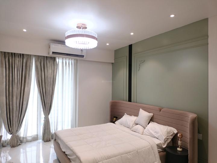Emerald Heights Main Image 1