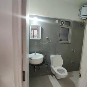 Image of 1080 Sq.ft 2 BHK Apartment / Flat for rent in Adani The Meadows, Shantigram, Ahmedabad for Rs. 25500