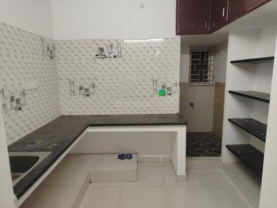 Kitchen Image of 740 Sq.ft 1 BHK Independent House for rent in Saligramam Chennai for Rs. 16000