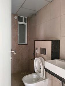 Common Bathroom Image of 990 Sq.ft 3 BHK Apartment / Flat for sale in Godrej Green Vistas, Mahalunge Pune for Rs. 9400000