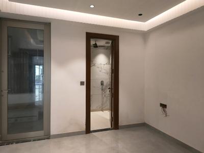 Bedroom Image of 1850 Sq.ft 4 BHK Builder Floor for sale in Kaushambi Ghaziabad for Rs. 23500000