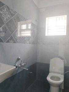 Common Bathroom Image of 931 Sq.ft 2 BHK Apartment / Flat for sale in SIS Sintra by South India Shelters , Pammal Chennai for Rs. 6982500