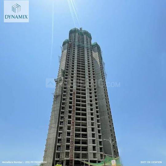 Dynamix Parkwoods Main Image 1