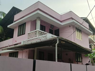 Image of 1800 Sq.ft 4 BHK Independent House for sale in Vyttila, Kochi for Rs. 17500000